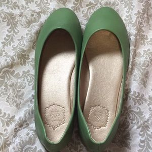 Pastel Green Ollio Ballet Flats